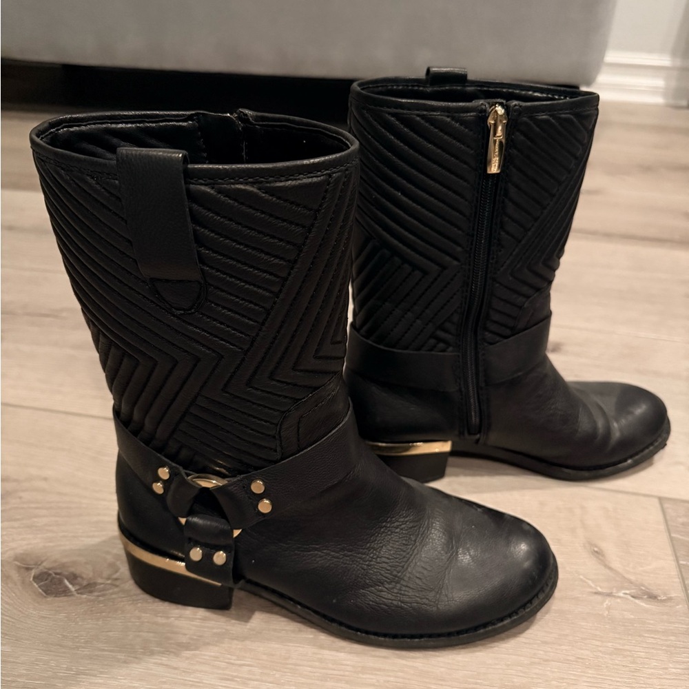 Vince Camuto Waldan Black Quilted Combat Boots 7.5